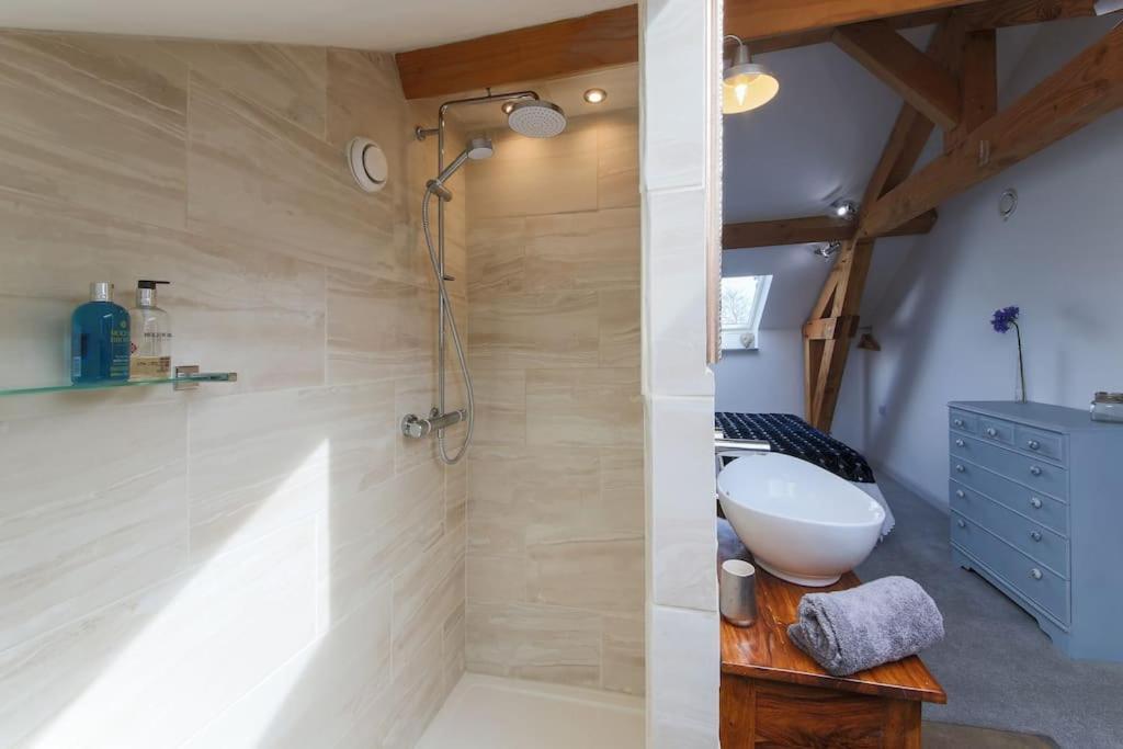 Little Bream - Pretty Cosy Cottage, Sea Views, Walk To The Beach Mawnan Smith 外观 照片