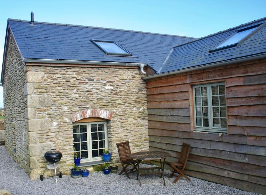 Little Bream - Pretty Cosy Cottage, Sea Views, Walk To The Beach Mawnan Smith 外观 照片